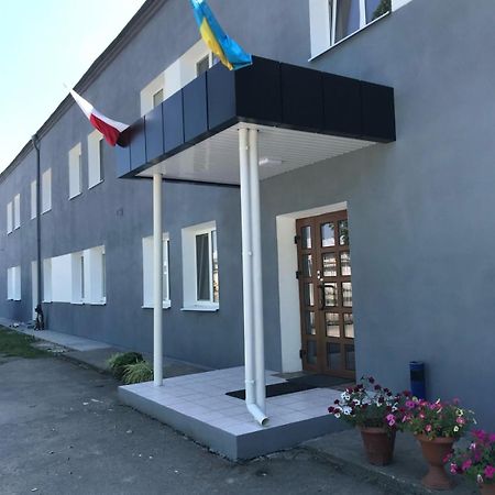 Guest House Karta F M Kamenets-Podolsk Eksteriør bilde